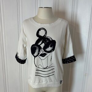 MARC CAIN Black & White Graphic Tee – Size S-M
